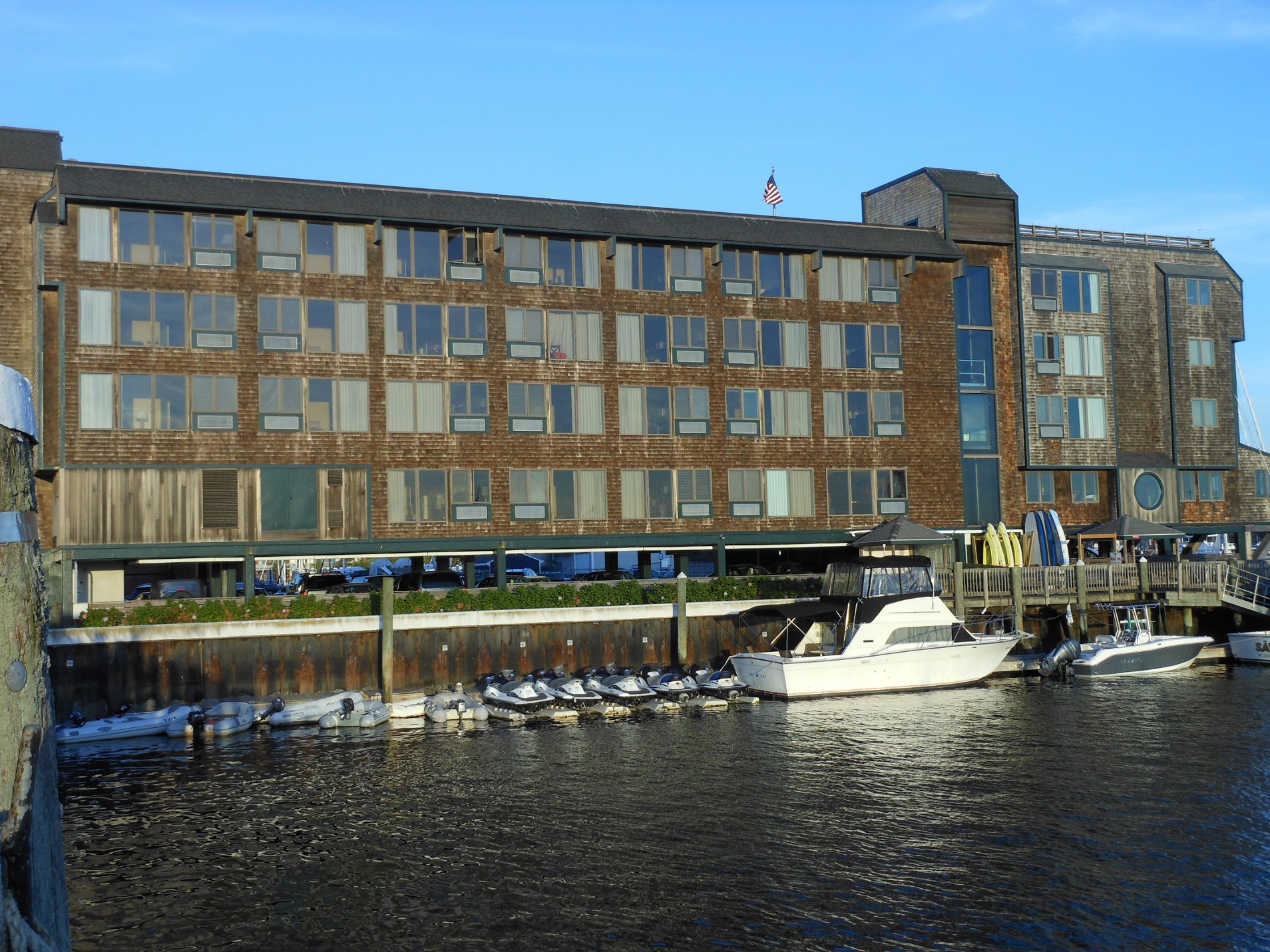 Loading Resort Image...